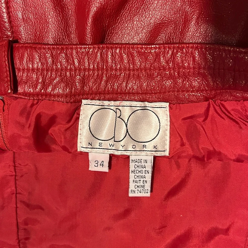 CBO New  York  Red w/ Gold Flakes Pencil Skirt - Picture 8 of 8